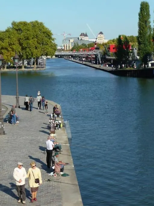 Joli 3 Pieces + Terrasse Lavillette Paris 0*,  France